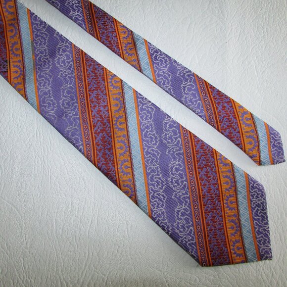Lancer Vintage Tie - Picture 1 of 6